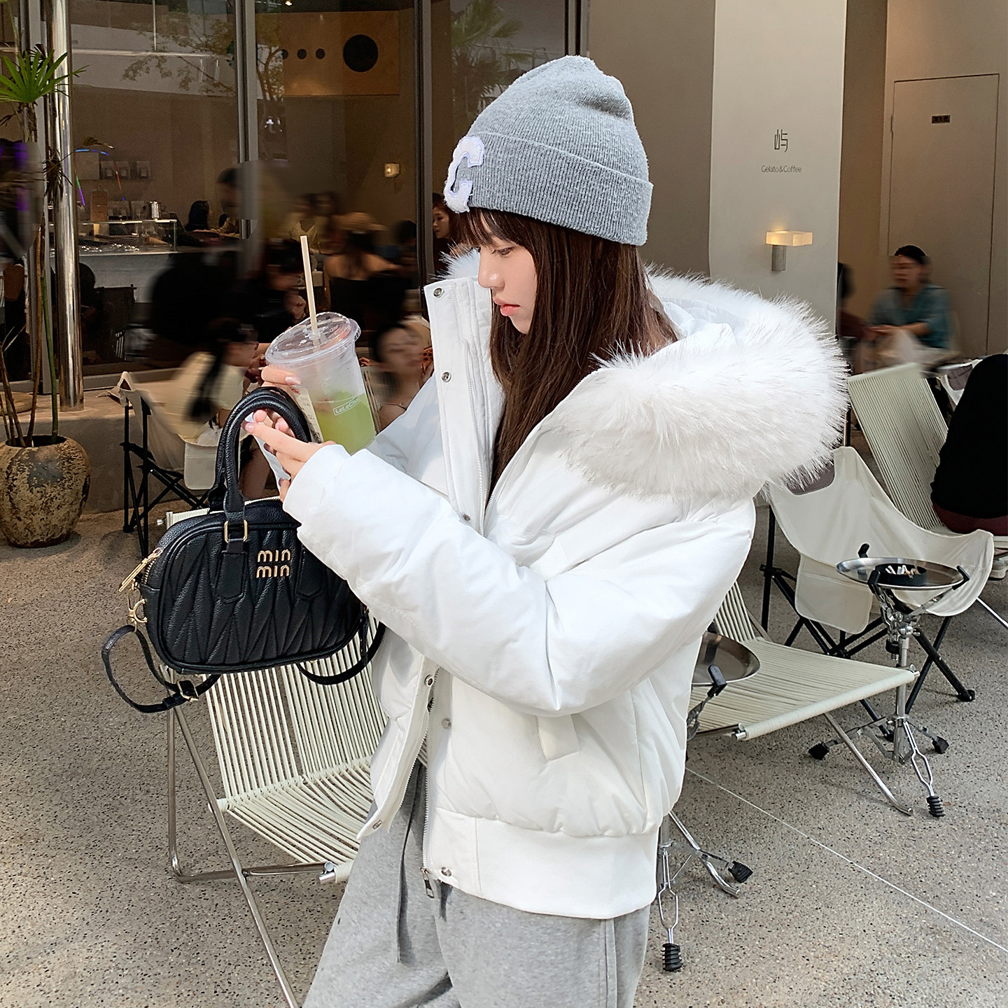 冬季大毛领连帽加厚保暖显瘦棉服