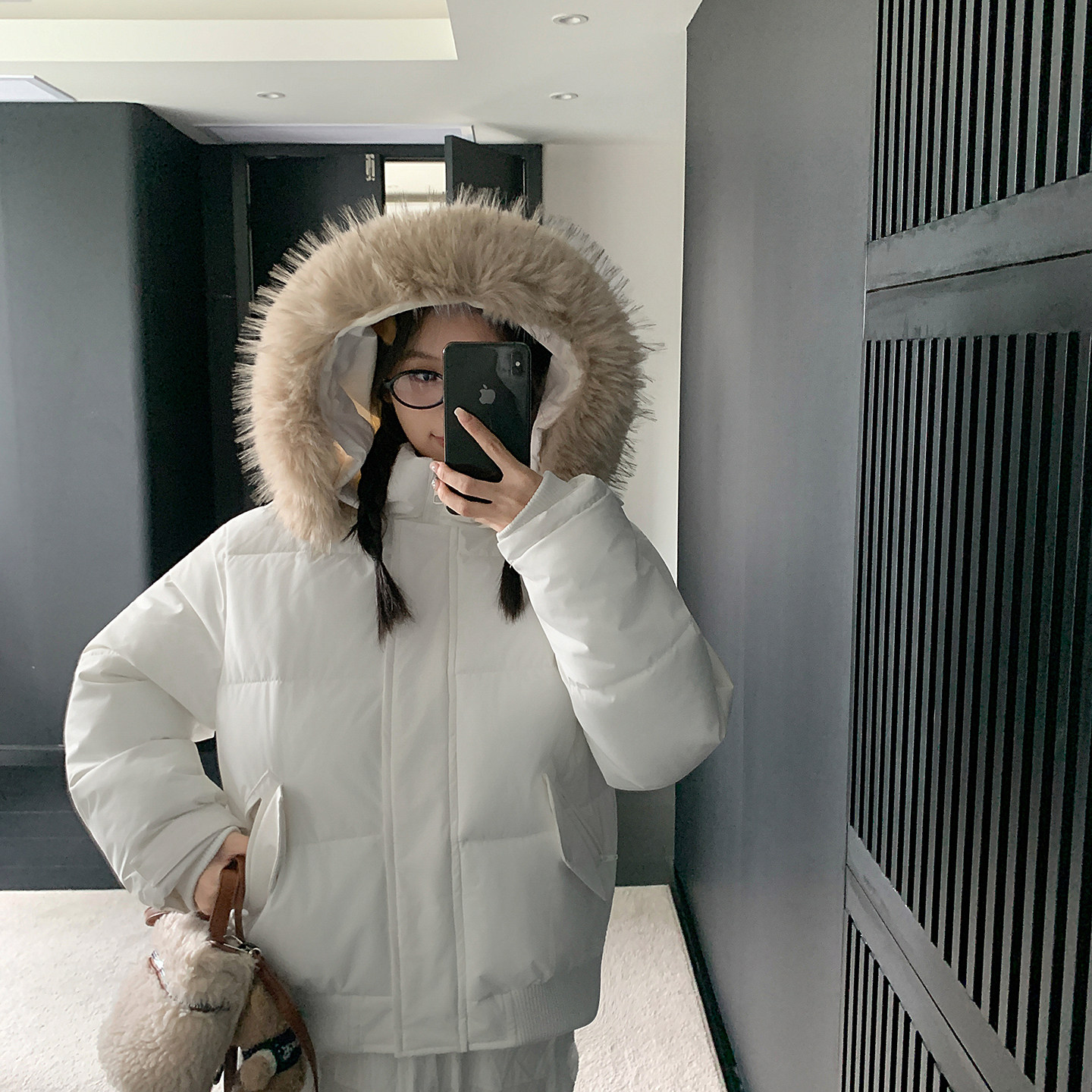 冬季女大毛领显瘦加厚棉服