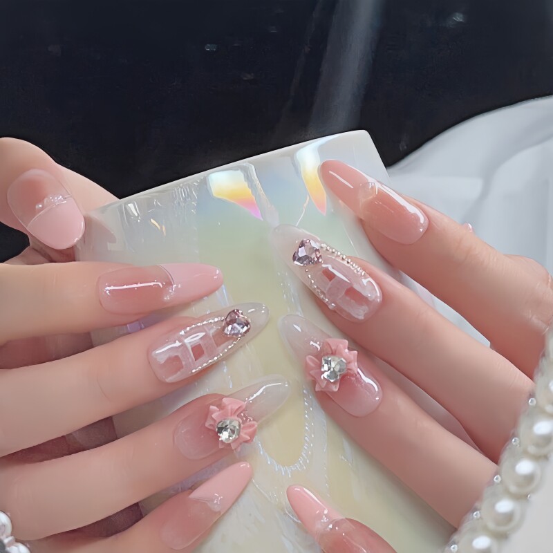 蝴蝶结美甲粉色显白纯手工美甲穿戴甲高级轻奢公主风爆闪假指甲贴