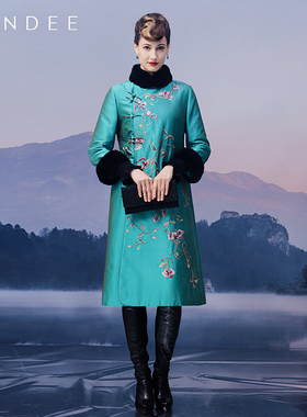 Londee/龙笛秋冬季保暖绿色长款外套2T25053