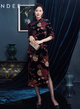 Londee/龙笛新中式牡丹花大牌丝绒连衣裙复古气质改良旗袍2T26676