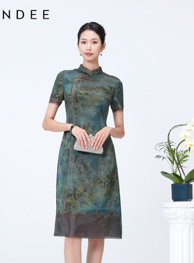 Londee/龙笛新中式国风连衣裙绿色显瘦日常可穿改良旗袍女4S21687