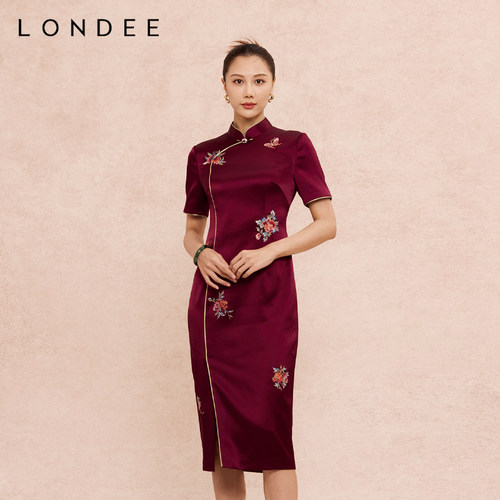 Londee/龙笛新中式红色刺绣旗袍女宴会礼服显气质6S21180