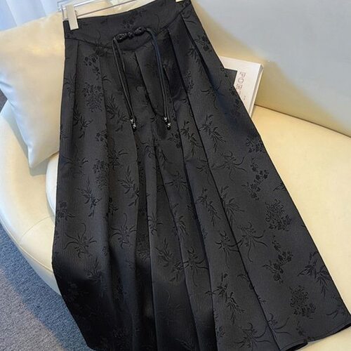 高级感提花国风盘扣黑色马面裙春夏新款大码胖mm新中式改良百褶裙