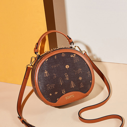 柏雅图小包包女包斜挎包新款时尚百搭贝壳包手提包女圆形包印花