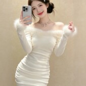 26冬天配大衣 裙子纯欲风辣妹性感一字肩修身 包臀短裙女士连衣裙