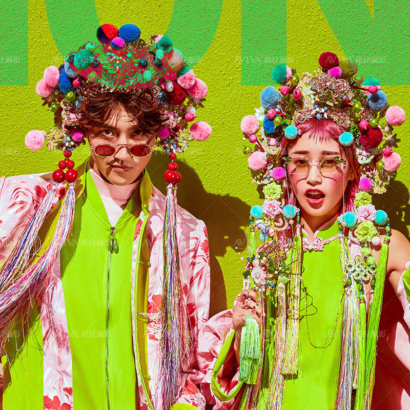 国潮戏曲服装影楼主题服装季婚纱礼服会展情侣拍照艺术头饰时尚