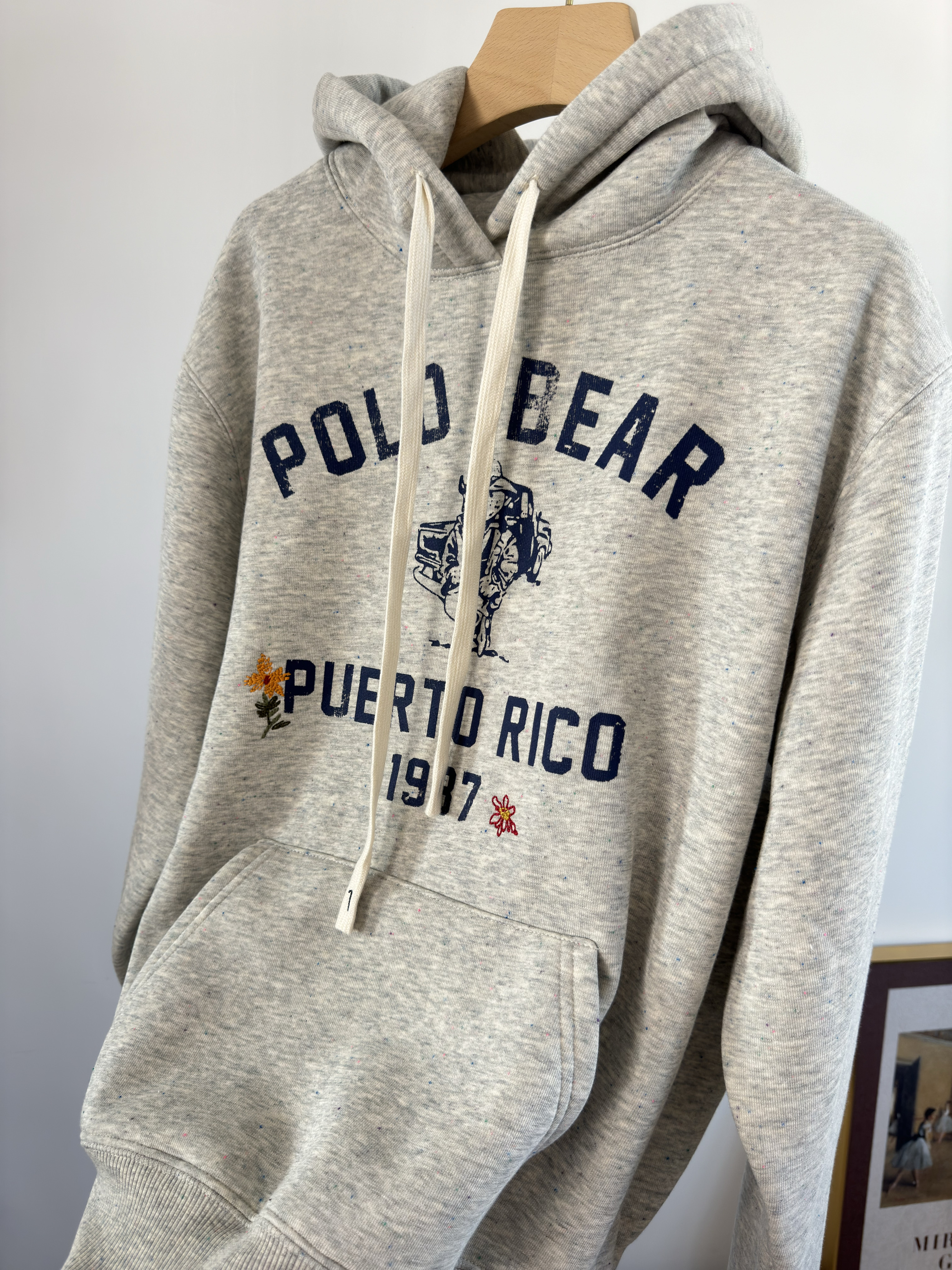 灰色宽松显瘦卫衣百搭慵懒风韩系花休闲连帽卫衣重工刺秀印花