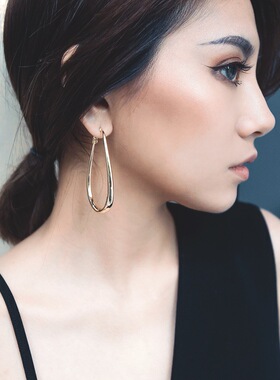 个性耳饰金属椭圆水滴耳圈韩国高级感时尚夸张耳环气质女长款耳饰
