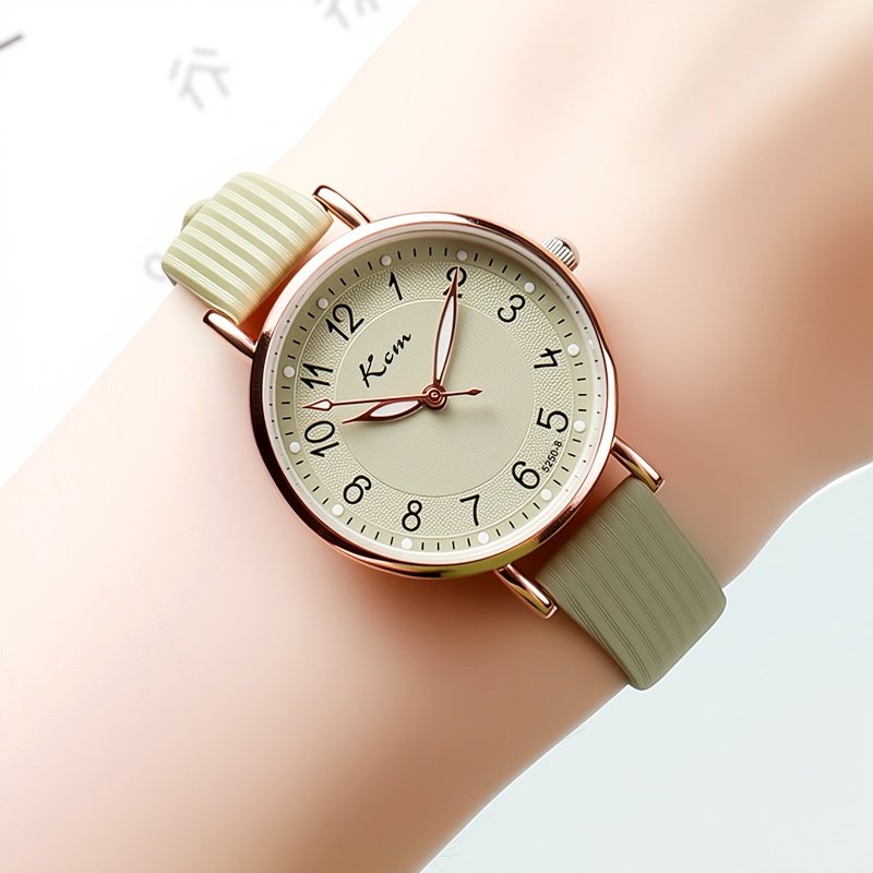 2025新款手表女款学生小众设计小清新ins可爱简约小表盘皮带女表