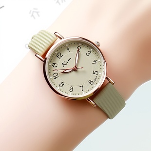 2025新款手表女款学生小众设计小清新ins可爱简约小表盘皮带女表