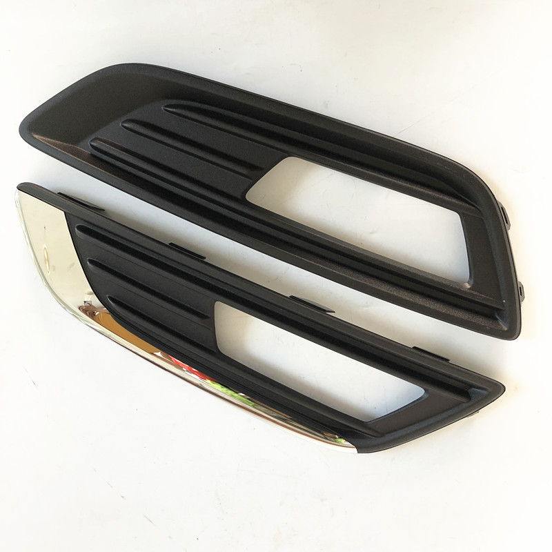 新福克斯15-17支架板雾灯框