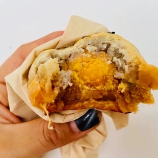 香芋流沙肉松蛋黄酥海街茶点糕点海街茶食