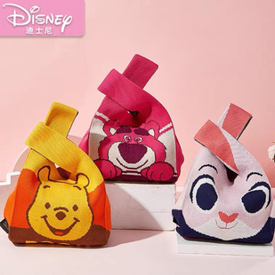 2024迪士尼正版草莓熊三眼仔可爱针织背心包包上课手拎包少女挎包