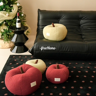 ins新年圣诞风苹果仿生羊绒抱枕 饰靠枕卧室午睡抱枕 可爱沙发装