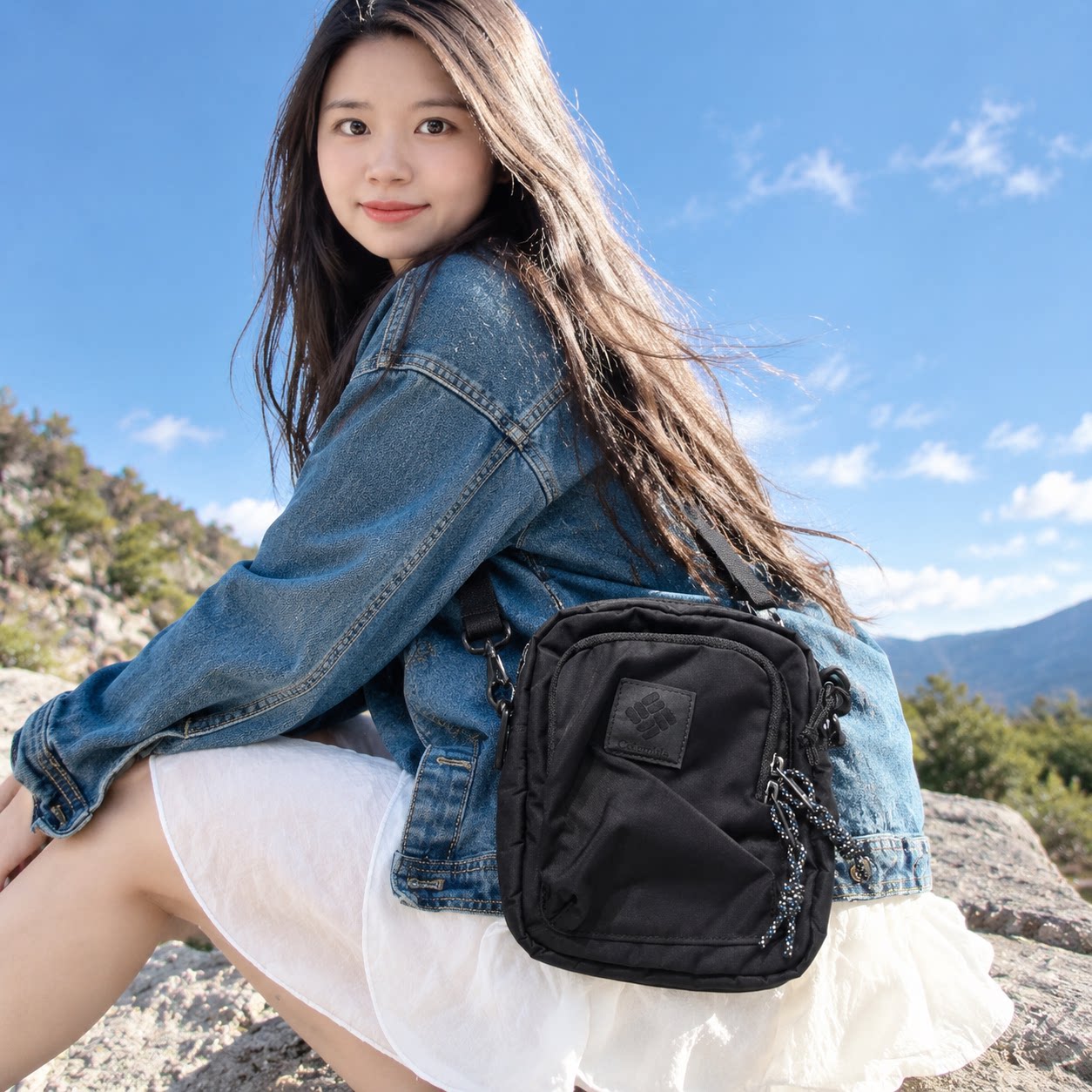 哥伦比亚男女2L户外斜挎包