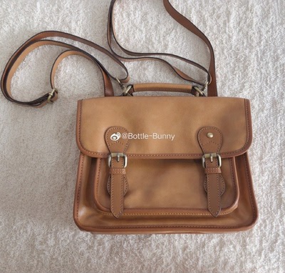 独家风复古制服斜挎手提邮差包