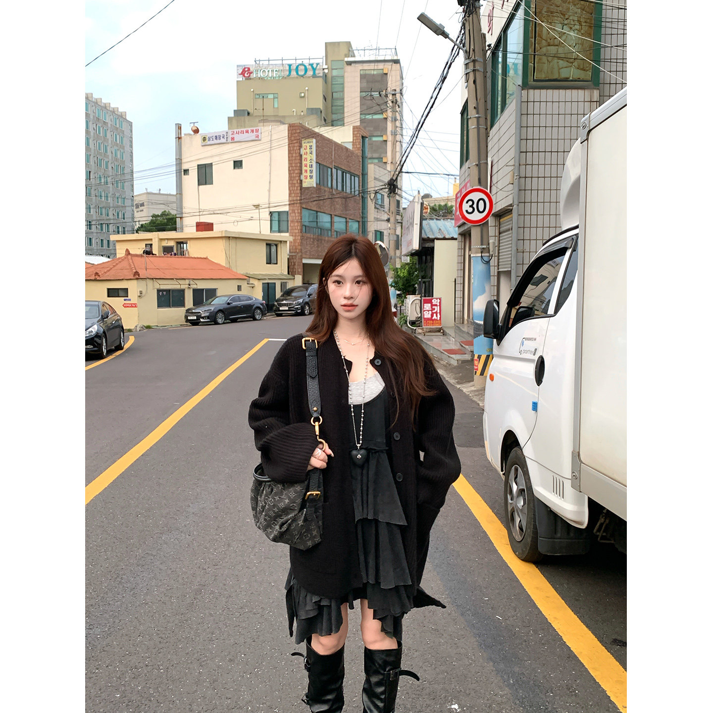 DDang 黑色口袋毛衣秋季韩系复古宽松百搭休闲通勤软糯针织外套女