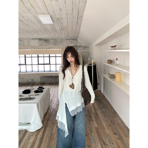 DDang 设计感蕾丝打底衫秋季韩系显瘦百搭不规则长袖内搭上衣女