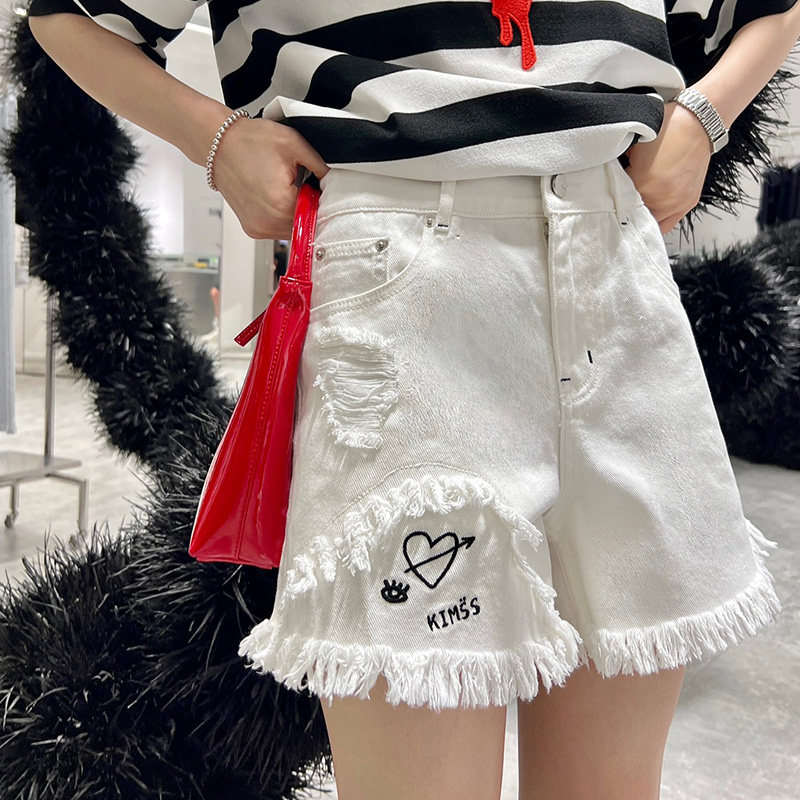 时髦KIMSS~少女风爱心刺绣牛仔短裤女夏新款毛边白色简约百搭裤子