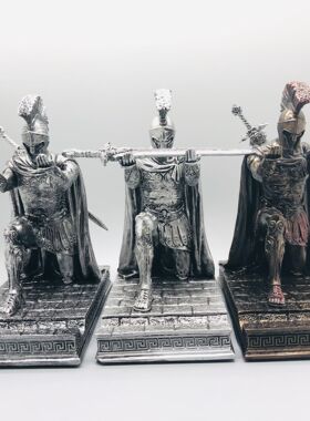 执行官笔座武士多功能桌面摆件