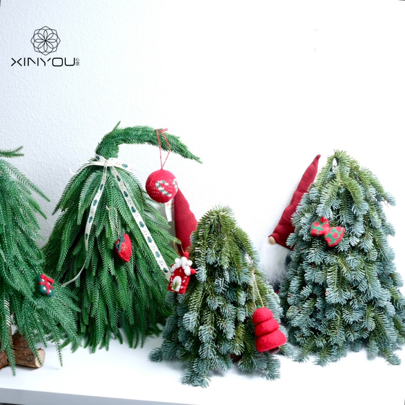 心悠圣诞节诺贝松圣诞树节日装扮