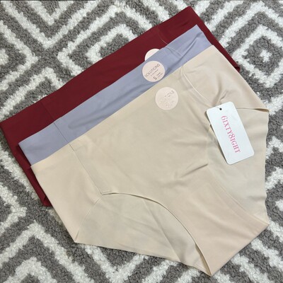 专柜正品一片式无痕舒适三角内裤