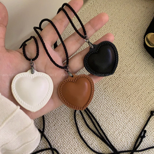 fever同款棕色系爱心毛衣项链女