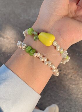 梨子手链~珍珠串珠清新黄色小梨花叠戴手串手饰2026春夏新款配饰