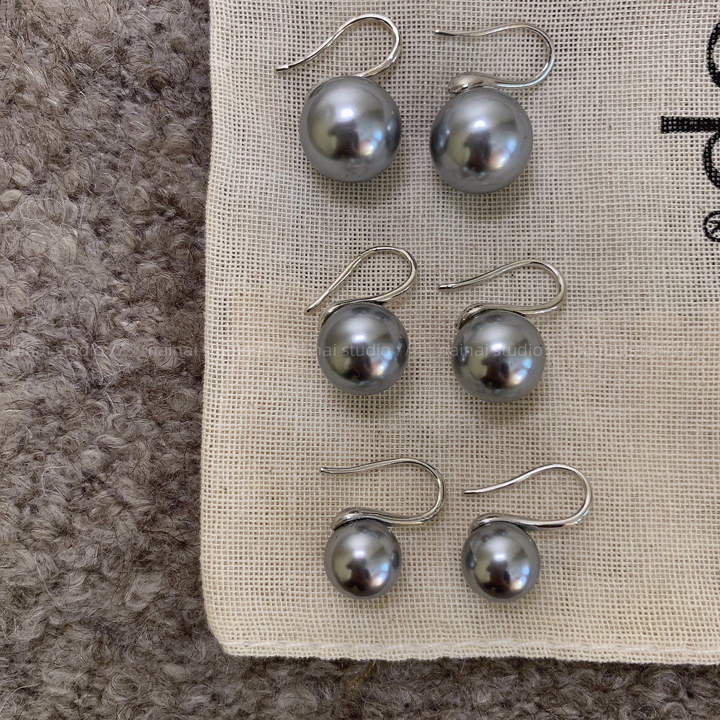 高级灰色！珍珠耳环温柔正圆小众设计高跟鞋耳钩韩系复古耳饰耳钉