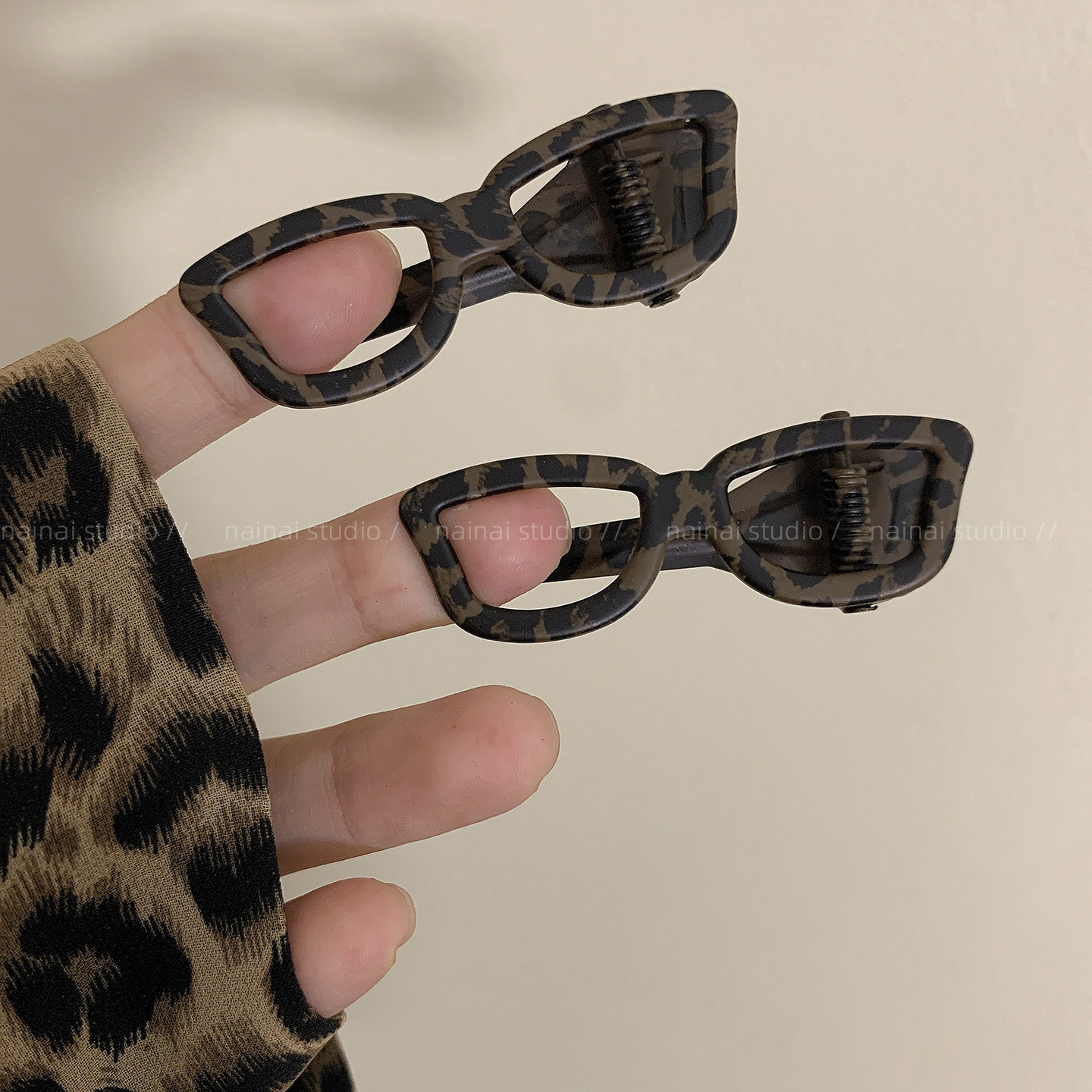 豹纹眼镜发夹~韩系小众设计复古鸭嘴夹侧边夹刘海夹发饰早秋头饰