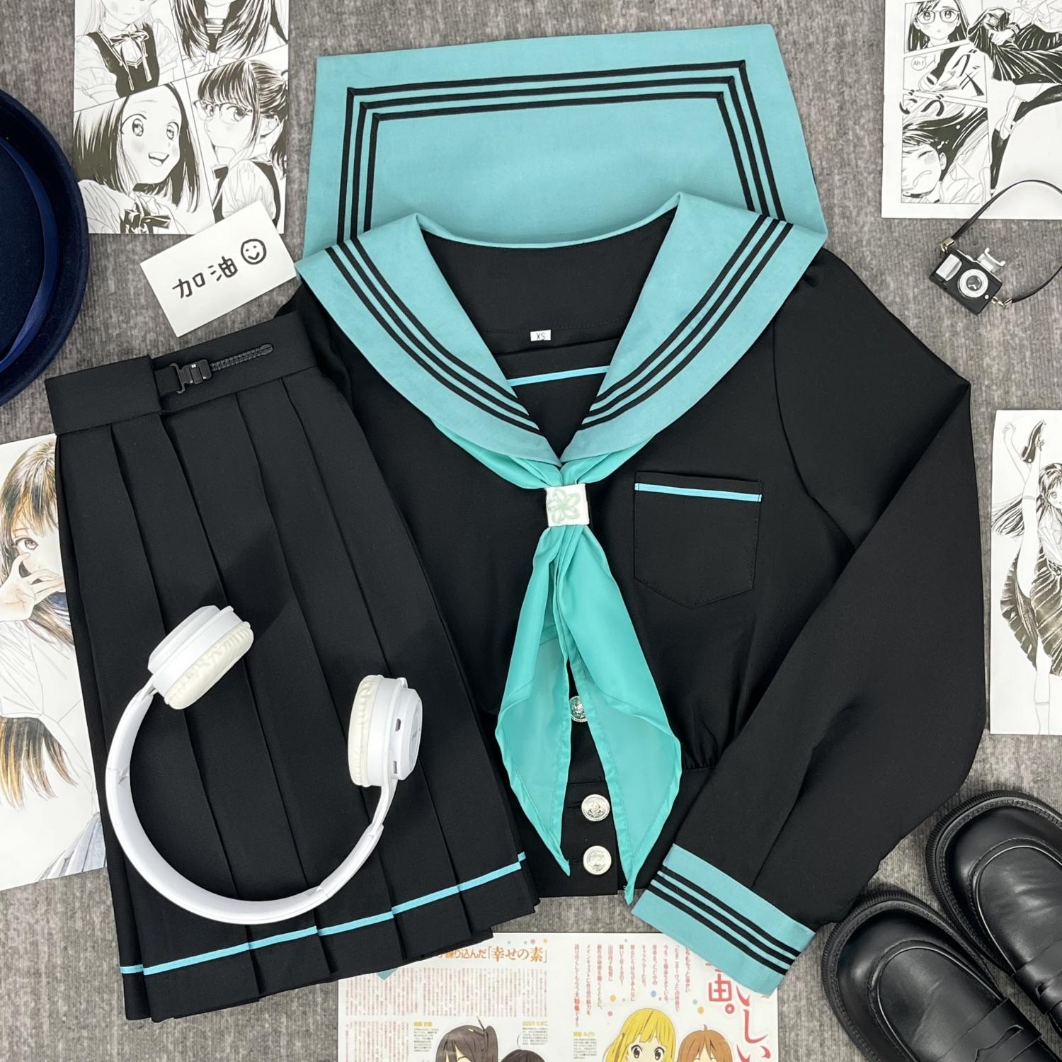 初音色收腰泡泡袖水手服