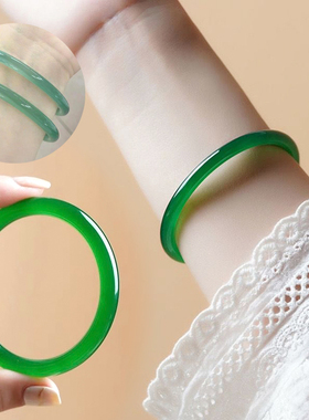 小细条少女玉髓玉镯叮当镯