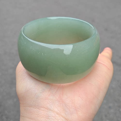 55-65圈口东陵玉轮胎手镯大宽胎