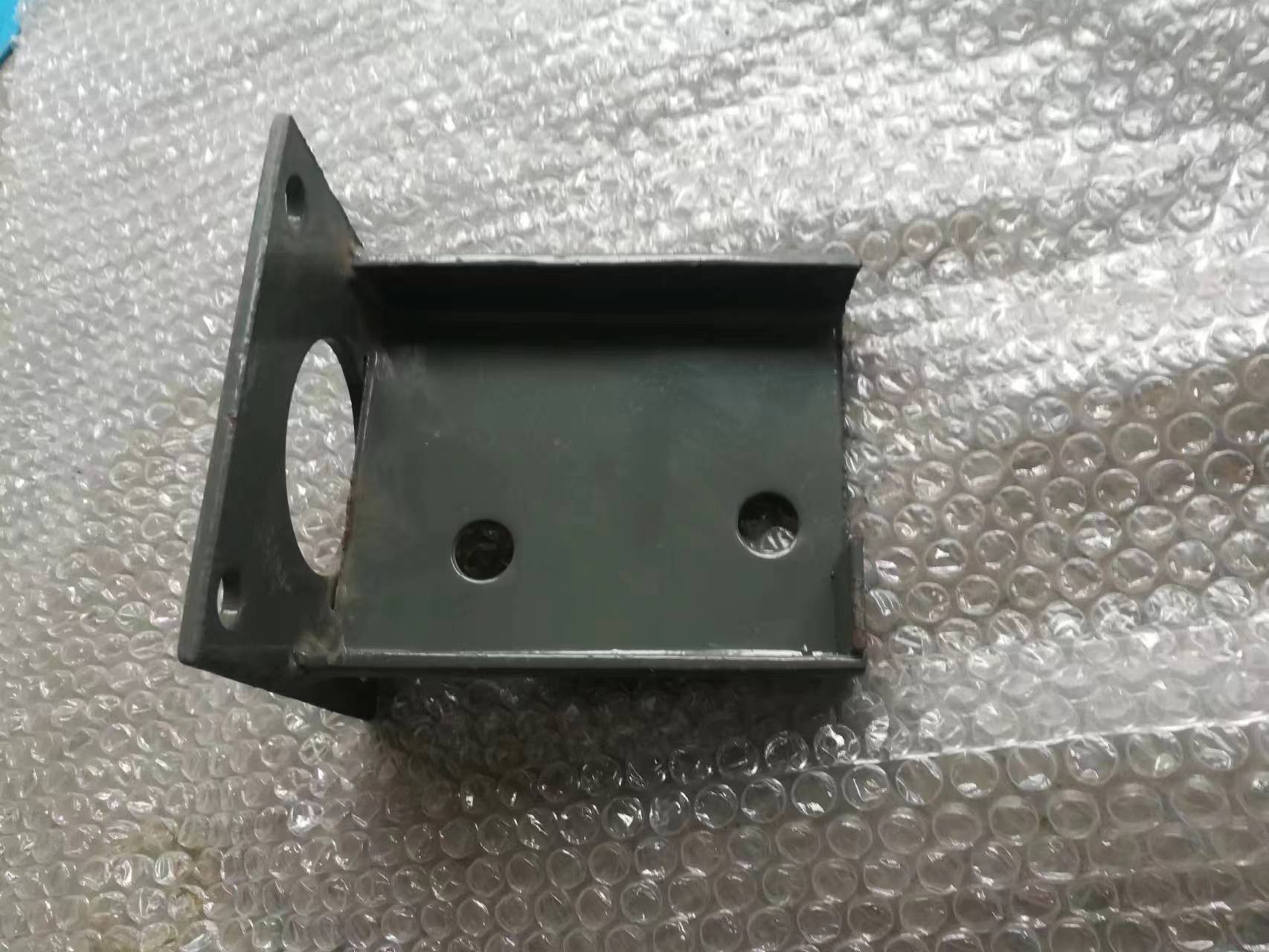 陕汽延安sx2190nsx2150军车配件离合器分泵支架配套102缸径助力缸