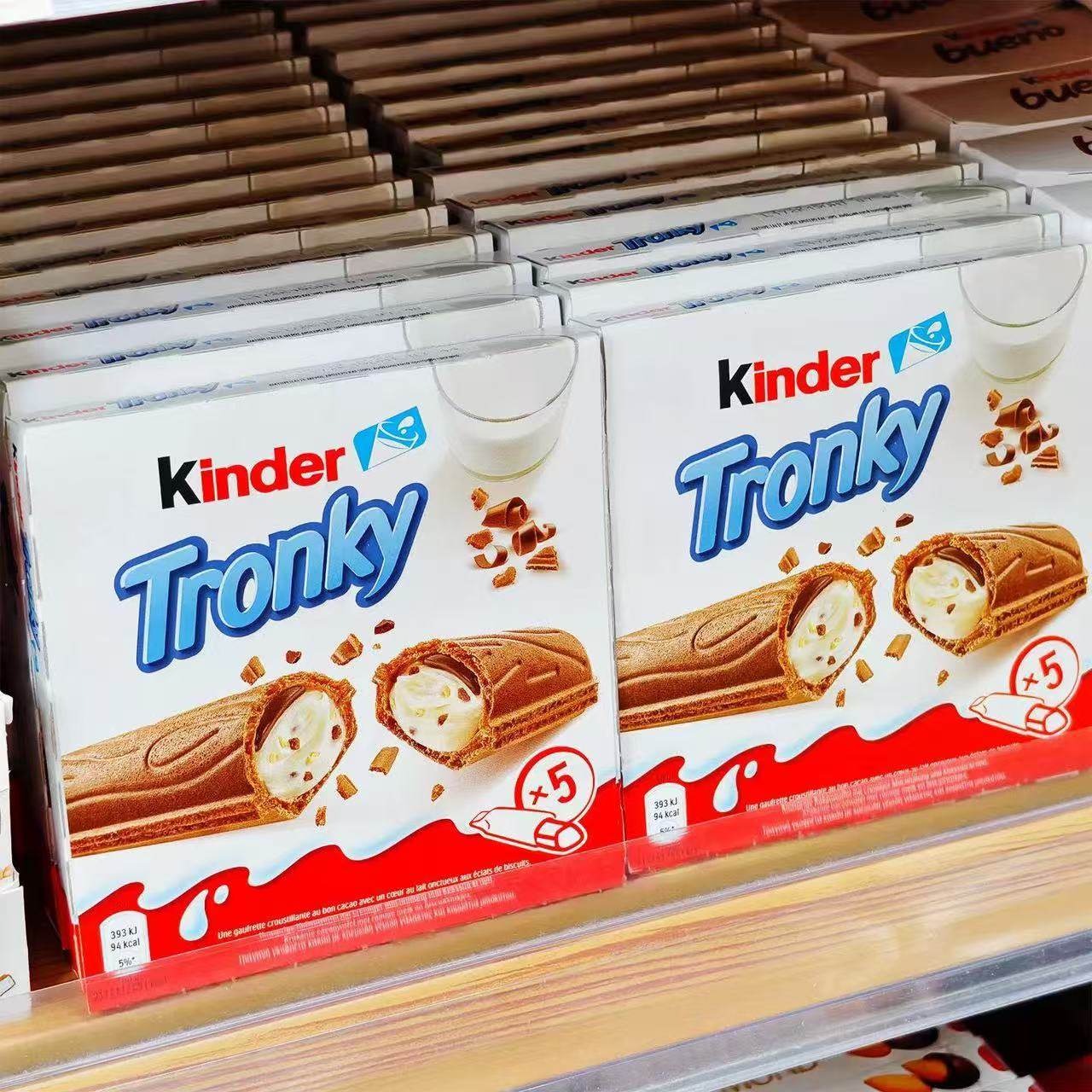 健达轻脆怡夹心威化注心饼干巧克力Kinder儿童礼物礼盒装年货零食