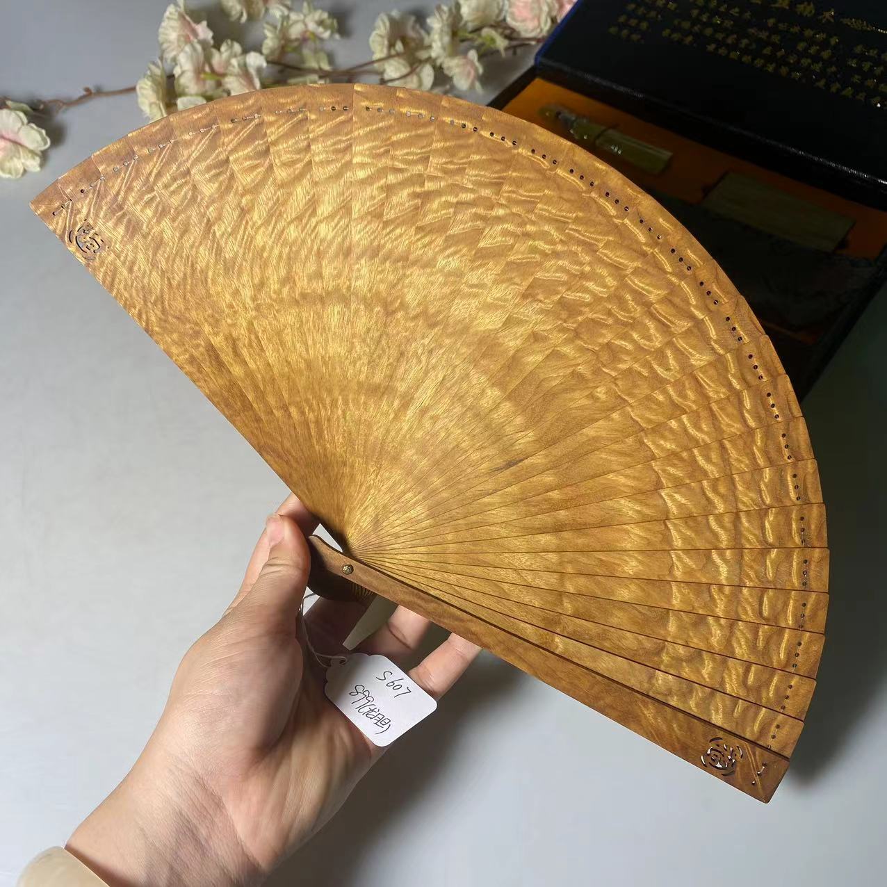 金丝楠木新中式工艺扇旗袍汉服配
