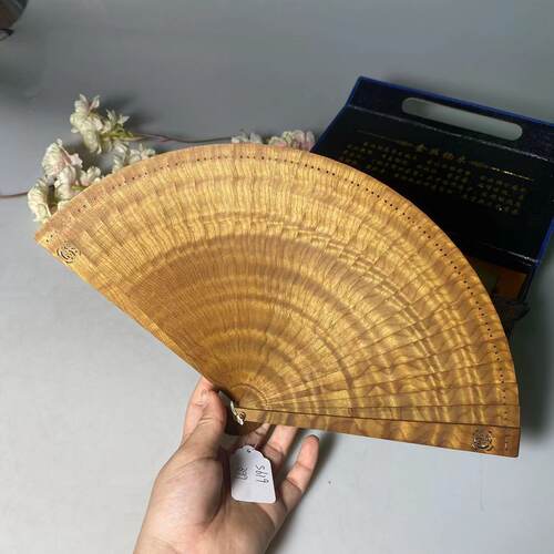 金丝楠木折扇高端复古中国风工艺