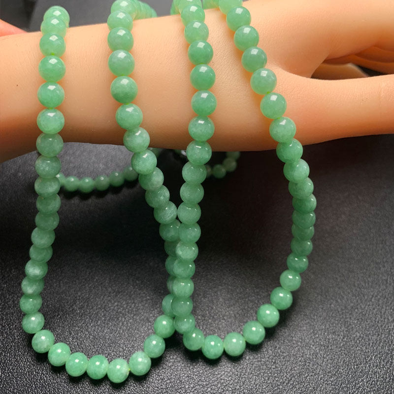 满绿翡翠项链多颗珠链