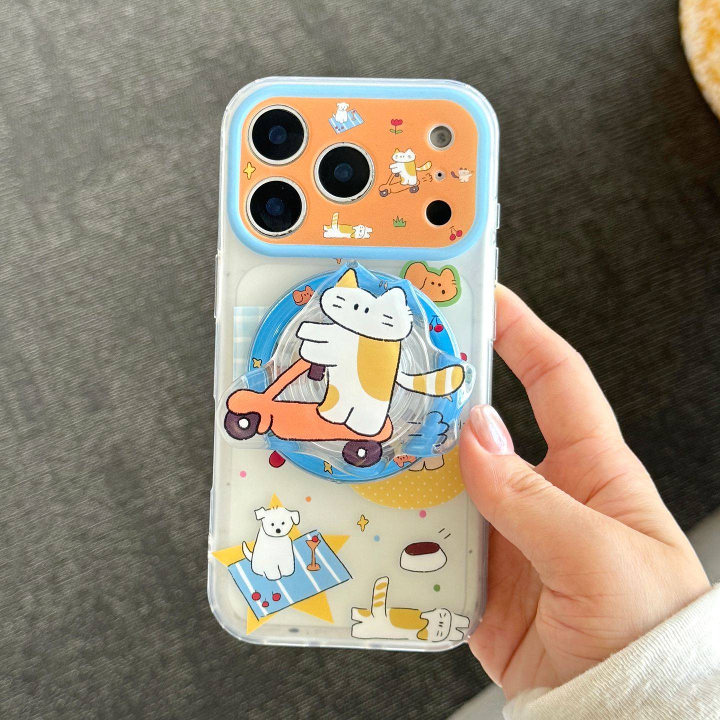 可爱雾透磨砂滑板橘猫磁吸支架手机壳适用苹果17promax新款IMD双层15pro精孔14保护套16promax外壳猫咪