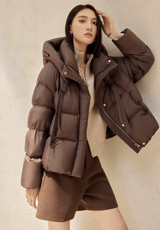 飘带短款皮扣NZ栗子定制2025新款羽绒服女白鸭绒面包服外套