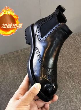 2026春季男士新款时尚加绒保暖布洛克切尔西靴时尚真皮牛皮马丁靴