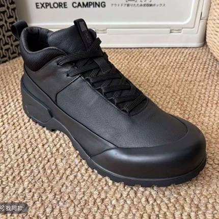 户外工装鞋男厚底轻便运动休闲鞋皮面透气加绒冬季新款徒步慢跑鞋