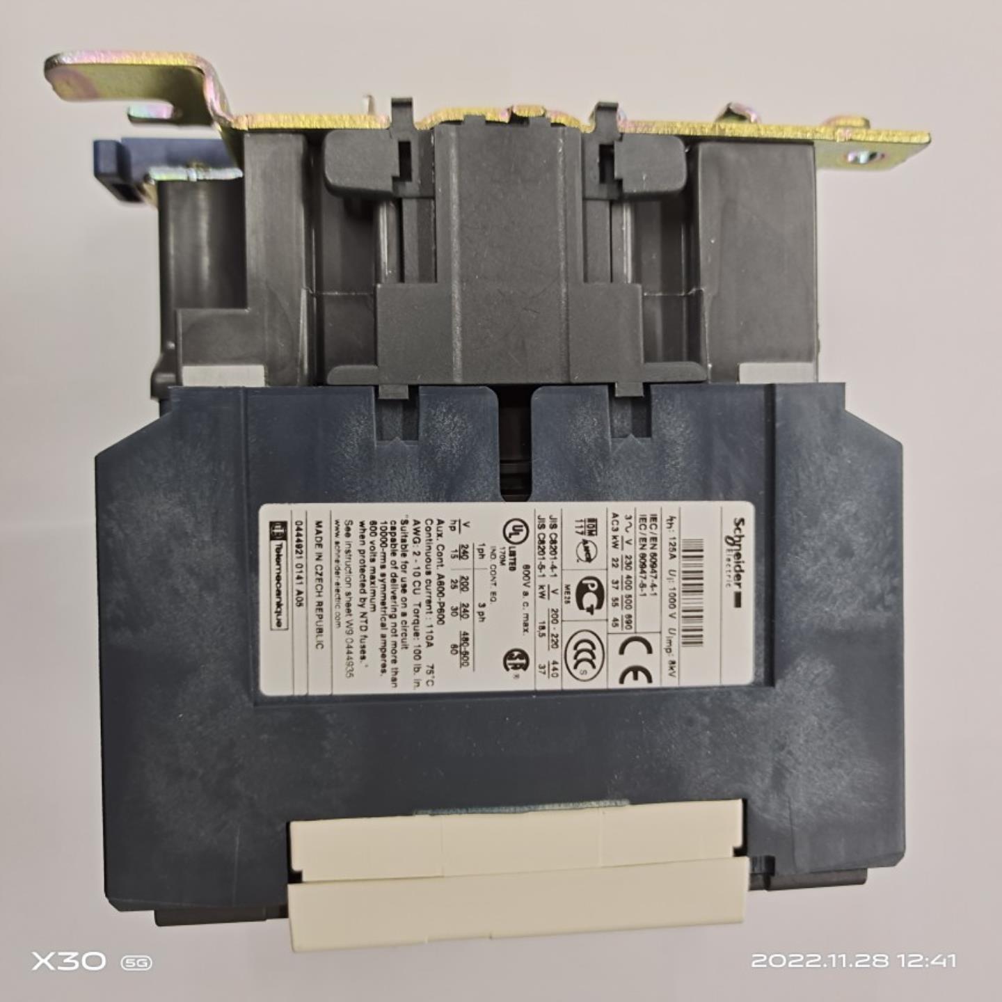 捷克进口施耐德起重机交流接触器LC1D80P7 LC1D80M7C E7 F7 R询价