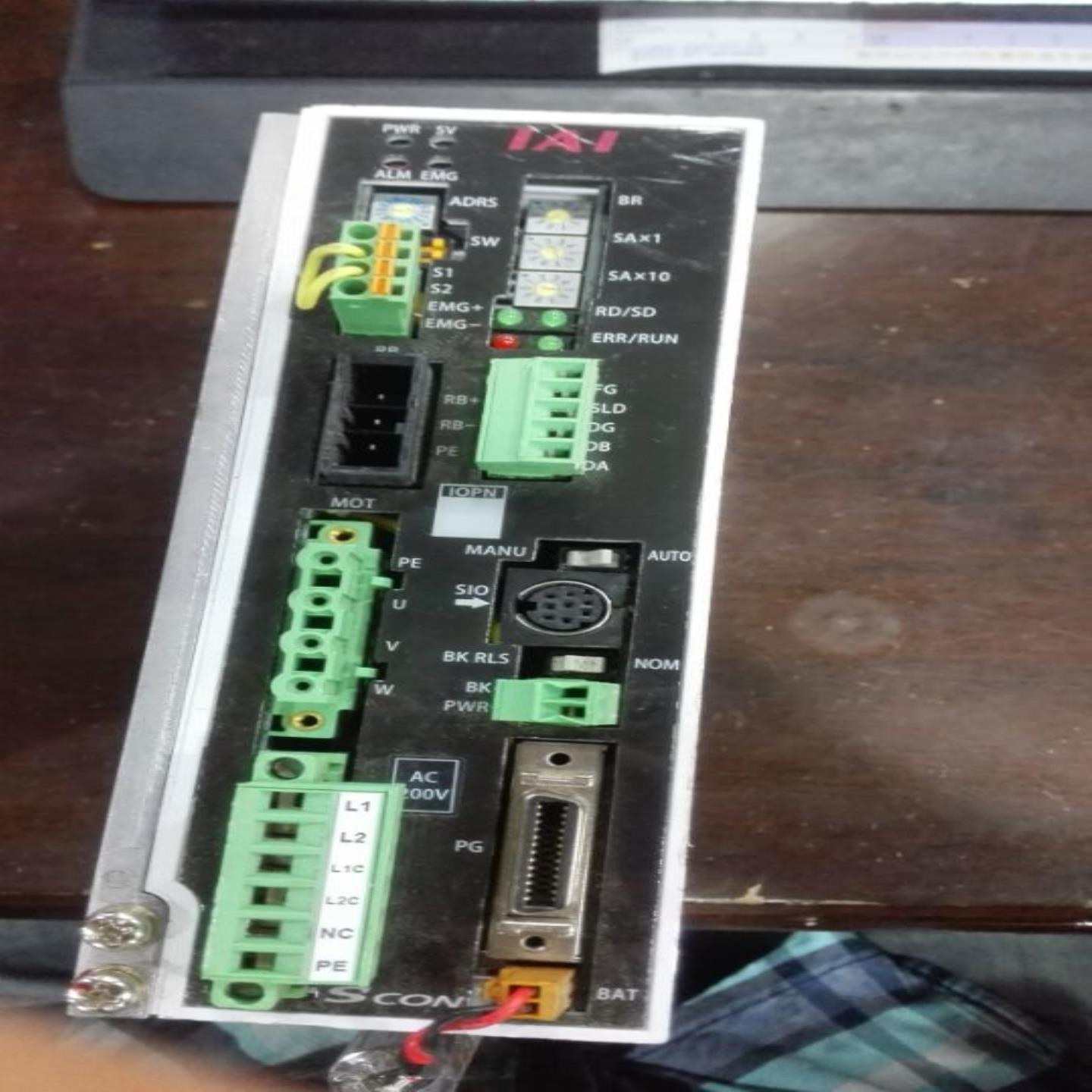 特价处理日本IAI电缸驱动器scon-c-60a-cc-0-2询价