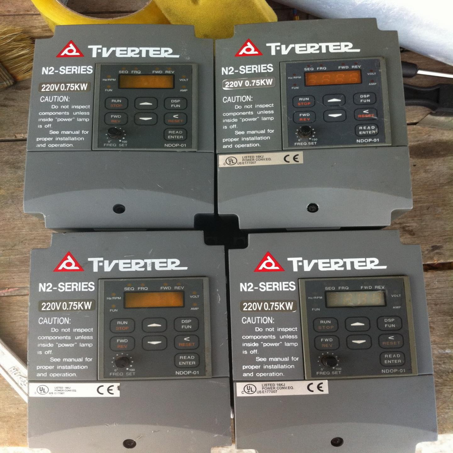 原装台安变频器 N2-201-H1M1 075KW 220V 发货成色随机 04询价