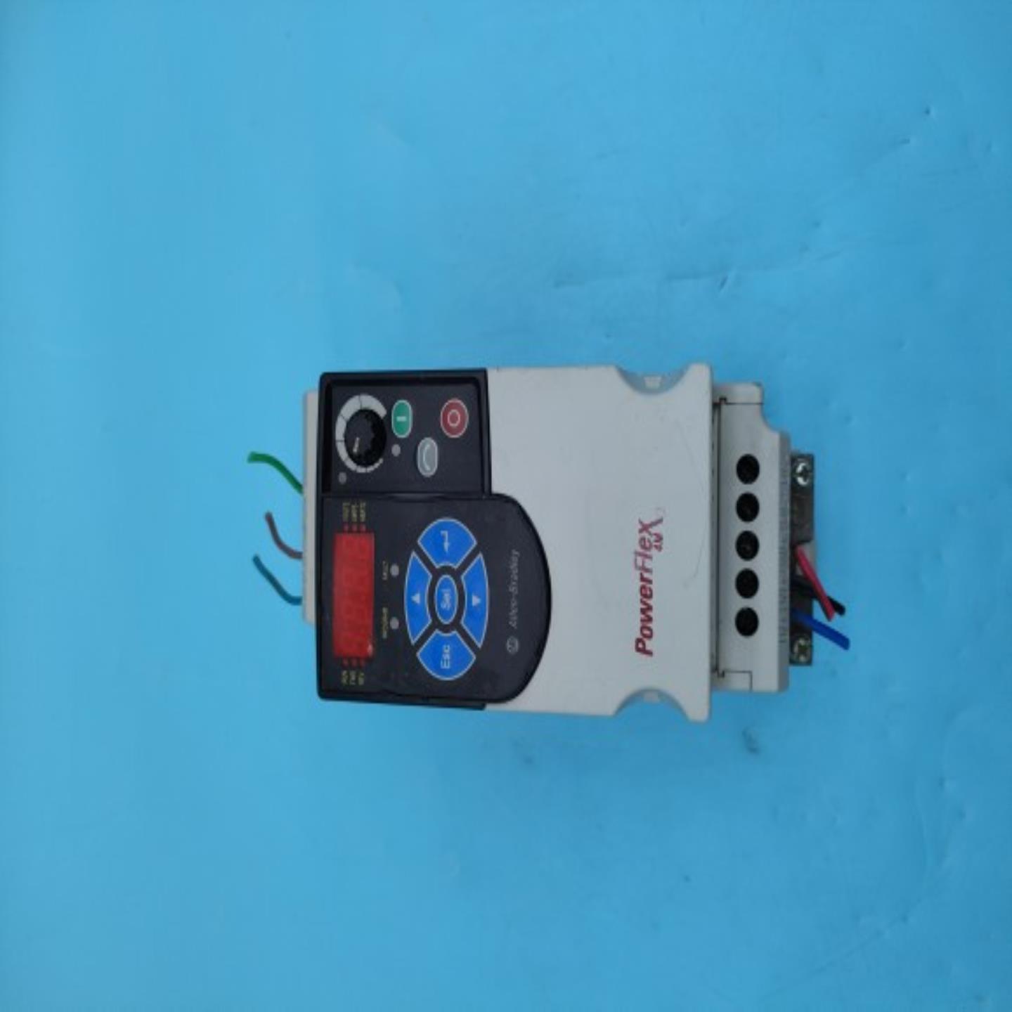 AB变频器22F-A2P5N103  04KW一手拆机资源 成色漂亮  包好询价