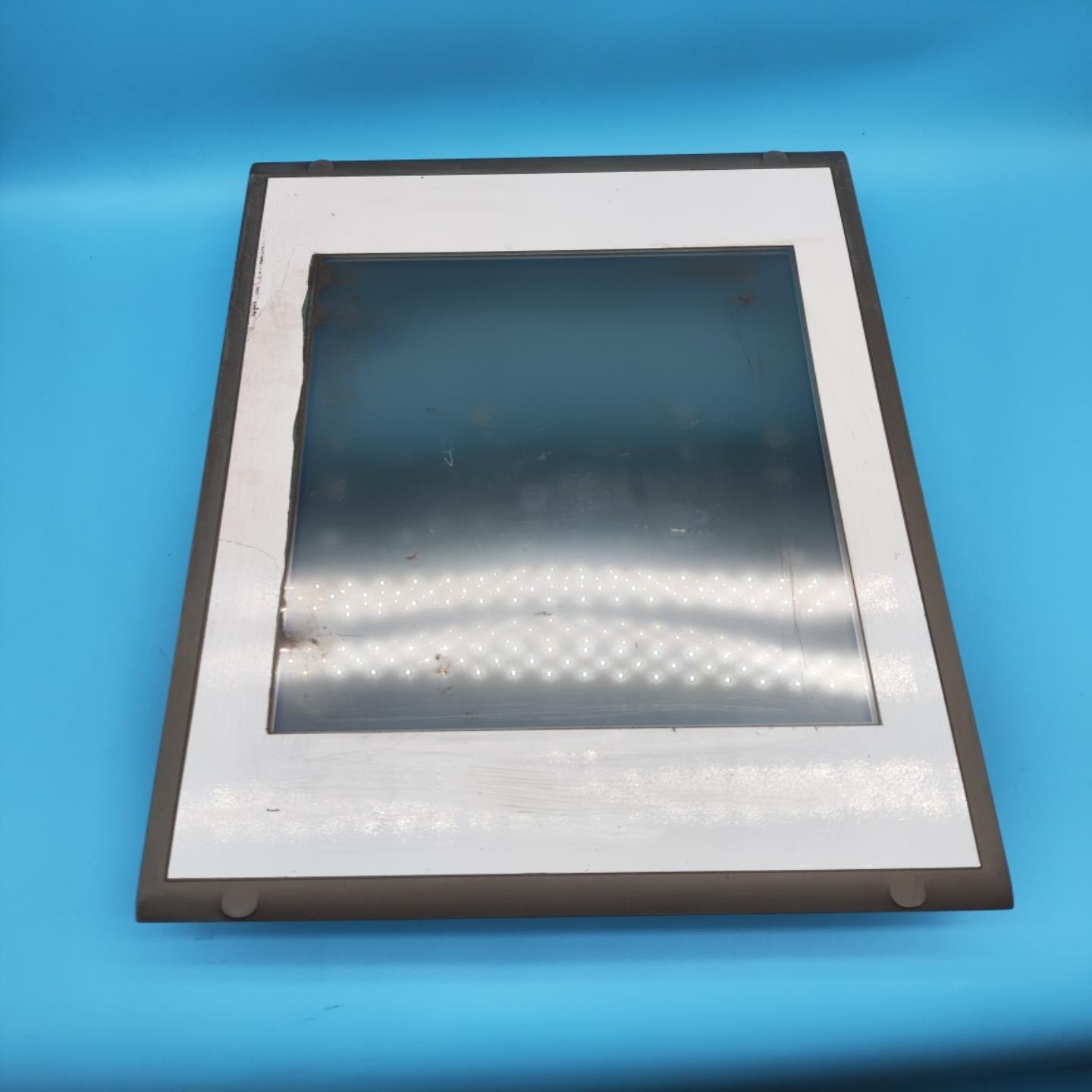 现货二手西门子1P 6AV7861-2TB10-1AA0触摸工控屏一手拆机询价