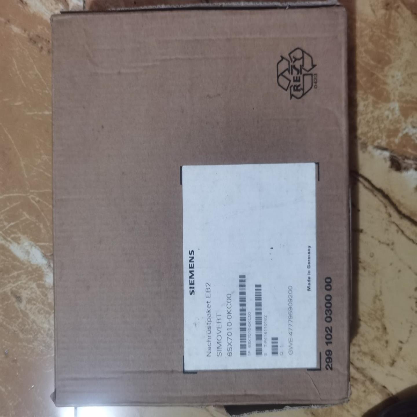 西门子EB2模块6SE7090-0XX84-0KC0全新实物图外包装旧询价