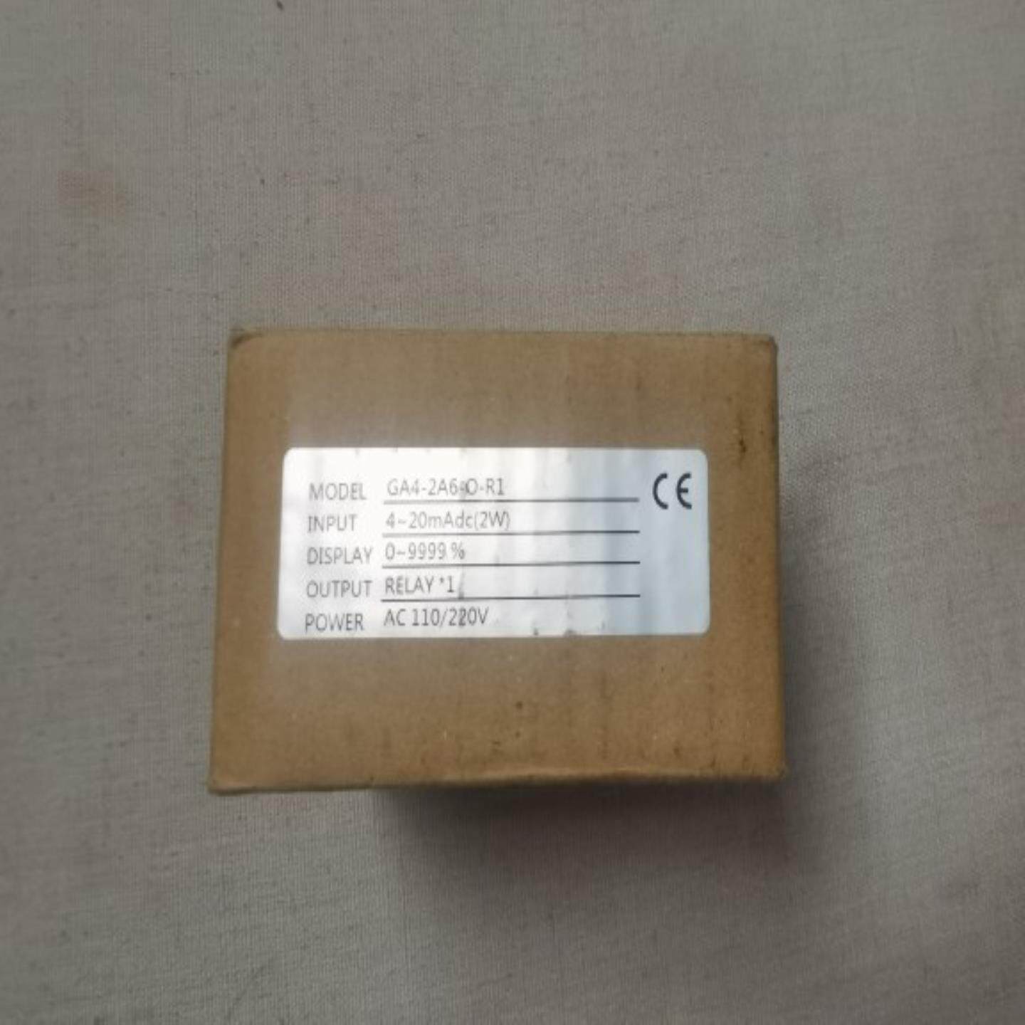 台湾Dcbox数显表GA4-2A6-O-R1全新实物图外包装写了字询价